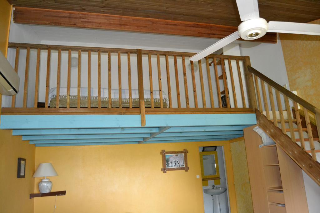 Habitation Pineau Deshaies Exterior foto