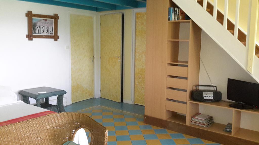 Habitation Pineau Deshaies Exterior foto