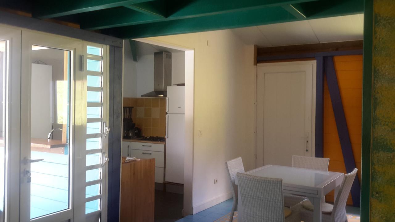 Habitation Pineau Deshaies Exterior foto